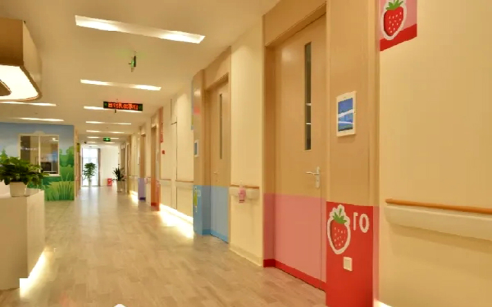 攪局醫(yī)院專用門市場 美團(tuán)點(diǎn)評能為裝企帶來什么？