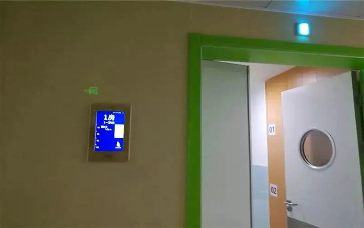 用戶體驗感始終是關鍵 醫(yī)院病房門企業(yè)應重視服務